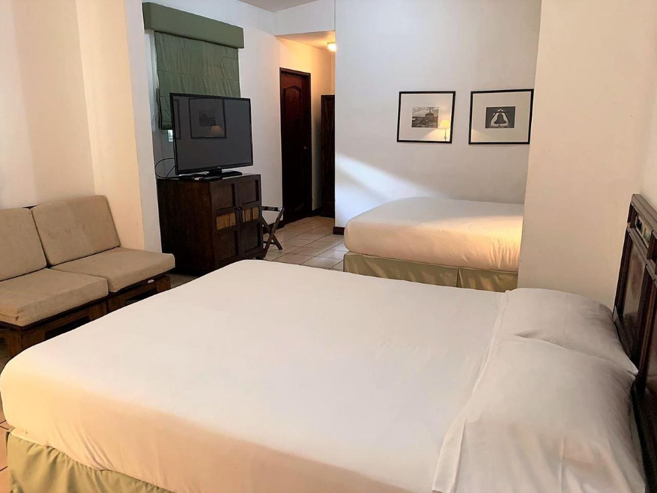 Hotel Casa Del Sol Managua Buitenkant foto